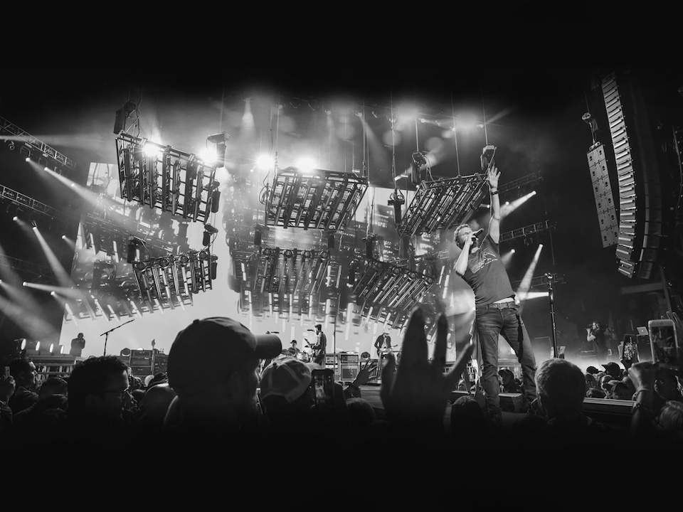 Country Superstar Dierks Bentley Tours with PK Sound