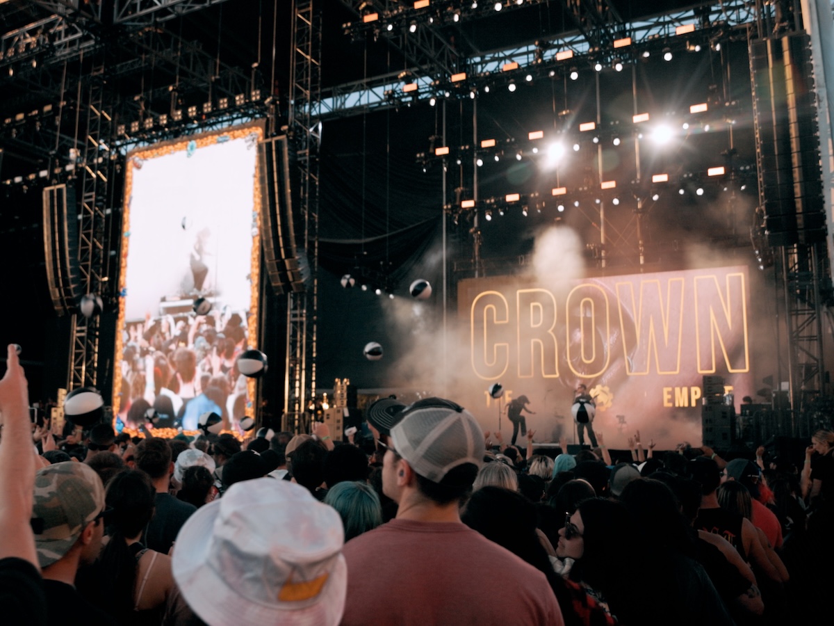 Vans Warped Tour 2026 main stage, covered by PK Sound Trinity Black robotic line source systems from Logic Systems